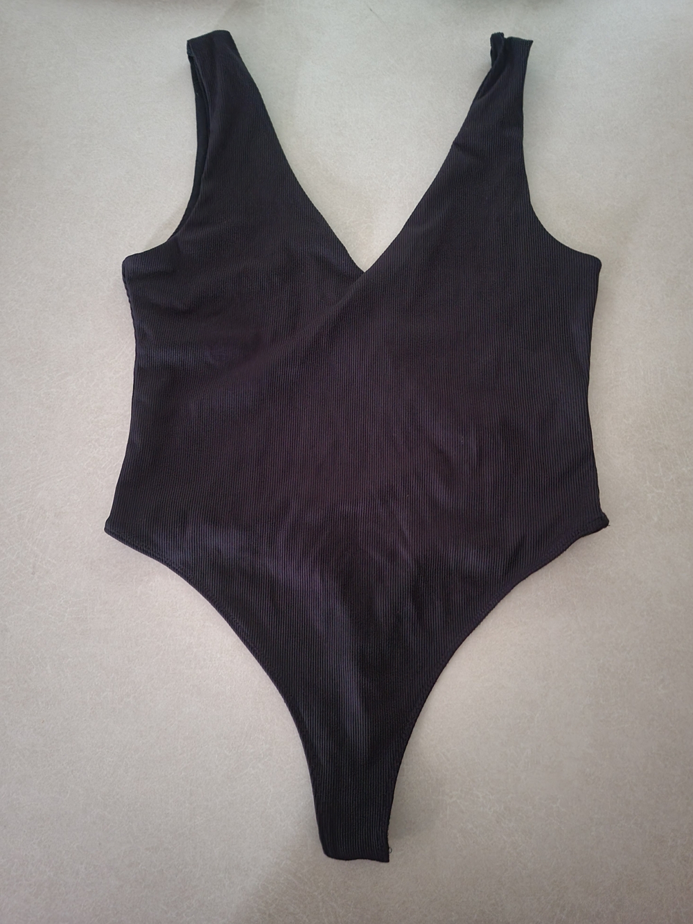 House of Harlow 1960 Black Ribbed V‑Neck Bodysuit